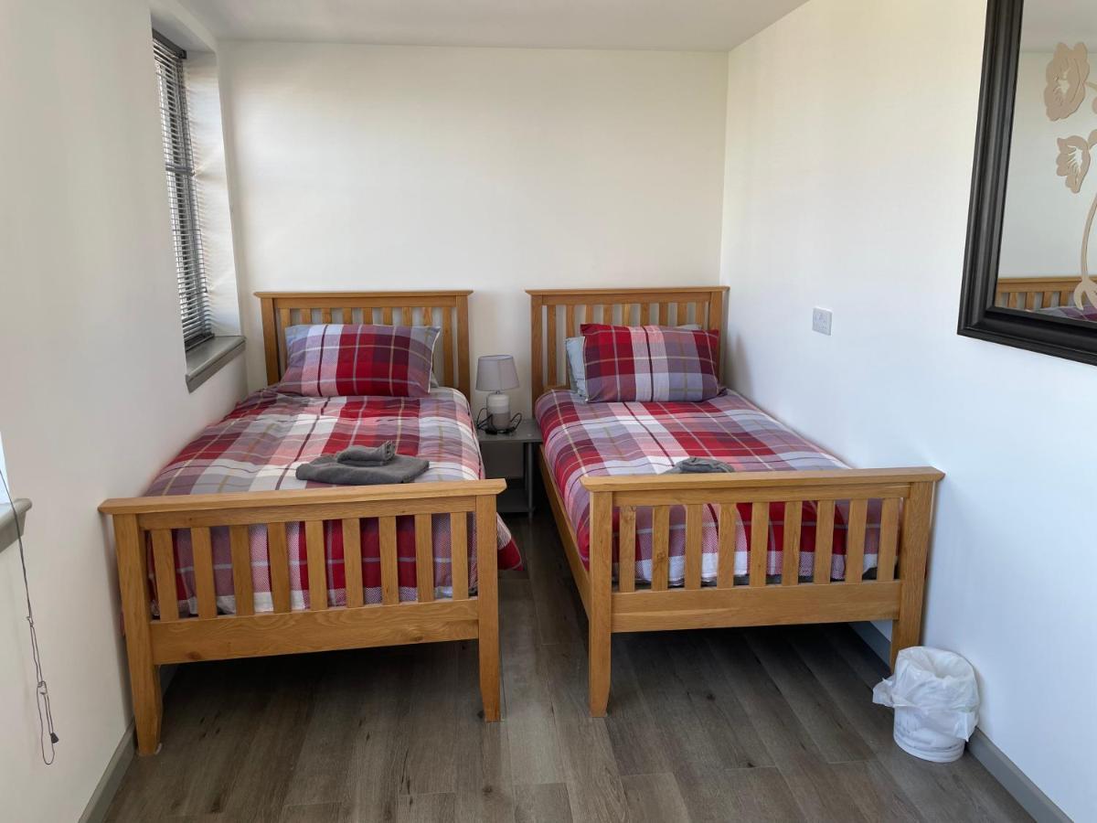 Rooms In Inverness Bagian luar foto