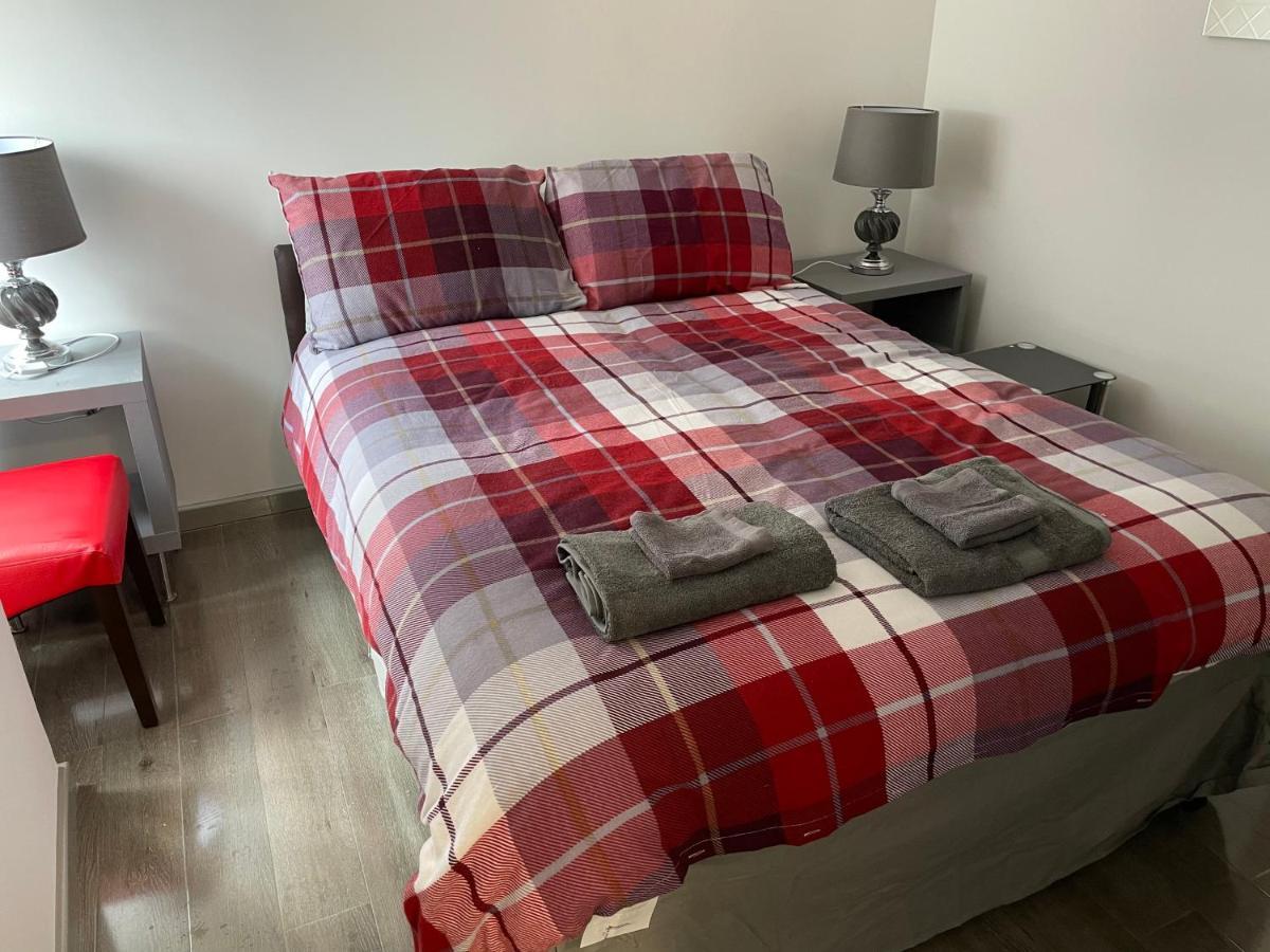 Rooms In Inverness Bagian luar foto